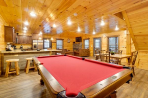 12 Mi to GSMNP Cabin with Game Room in Sevierville